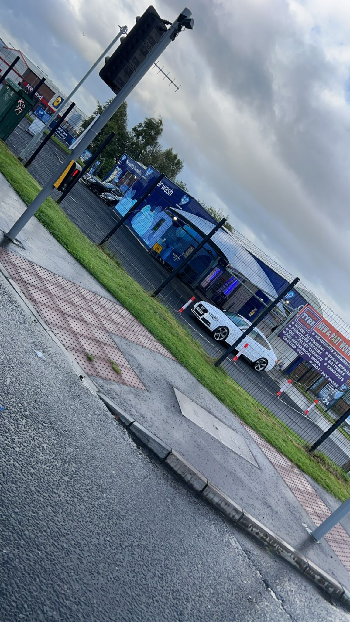 IMO Car Wash Londonderry IMO Car Wash Londonderry